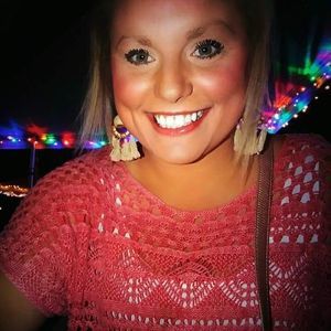 Meet your Posher, Cassie